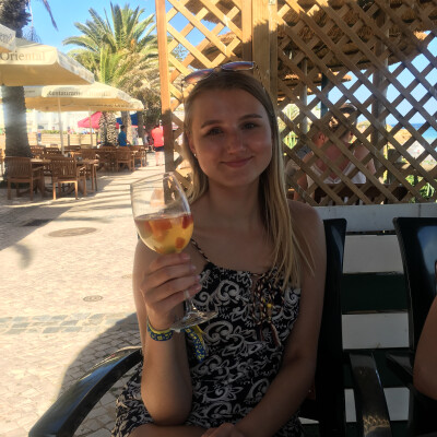 Esther is looking for a Studio / Apartment / Room in Wageningen